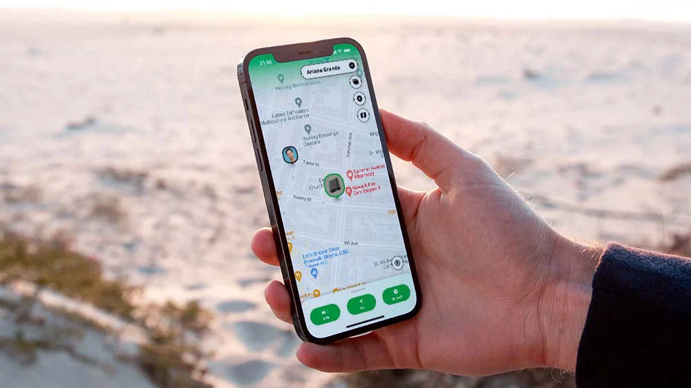 Small GPS Tracker Buying Guide: Comprehensive Comparison of Size, Battery Life and Accuracy